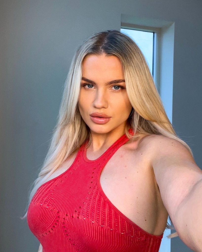 A Comprehensive Look at Daniella Hemsley Age, Height, and Family Life