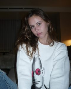  Stella Barey