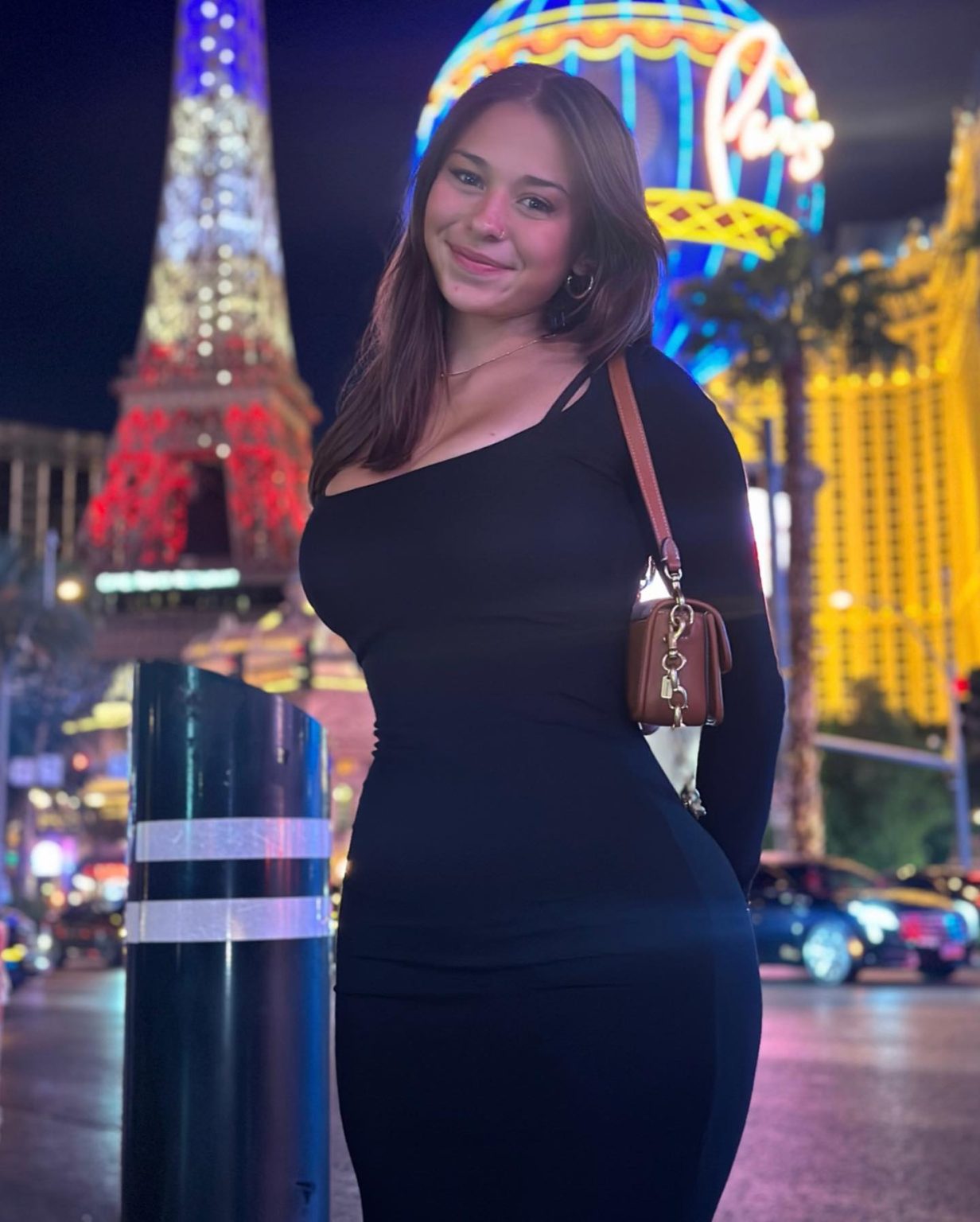 SophieRain: Discover Her Life Details - Top Celebrities