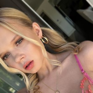 Coco Lovelock Age